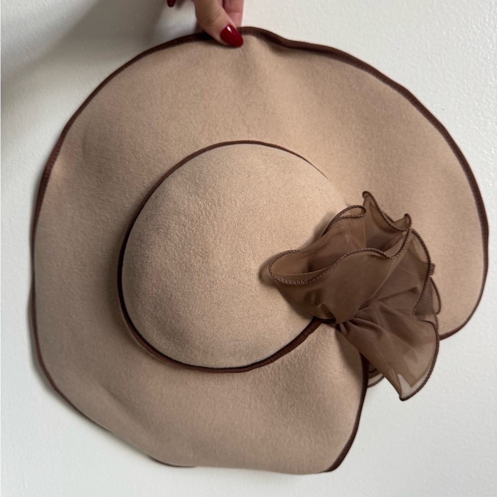 Vintage Peter Bettley Made In England Cream Wool Hat